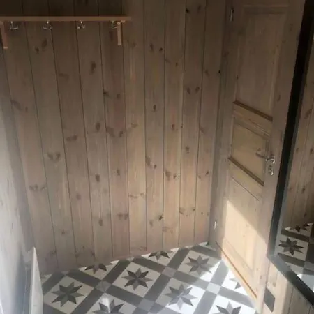 Unik Overnatting I Stabbur/Minihus Lunde  Exterior photo