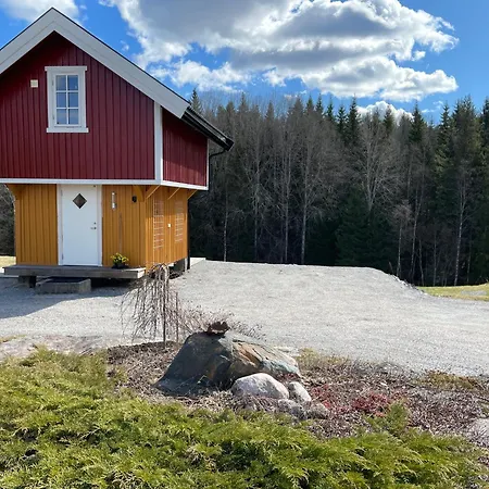 Unik Overnatting I Stabbur/Minihus Lunde  Exterior photo